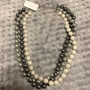 CLASSIC TRI COLOR TRIPLE STRAND - PEARL NECKLACE